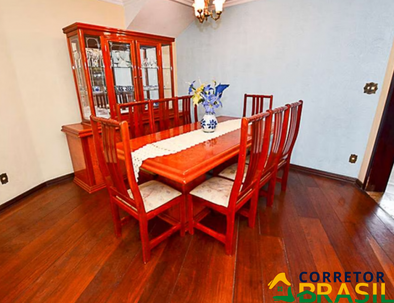 Sobrado 3 dormitórios, 2 garagens, 234 metros- Jardim da Gloria, SP