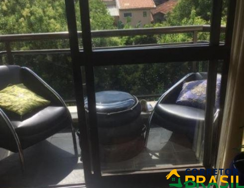 Apartamento 3 dormitórios,3 vagas de garagem, 97 metros-Bairro Saúde-SP