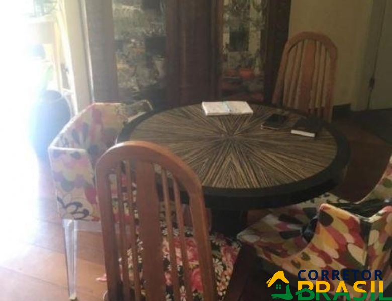 Apartamento 3 dormitórios,3 vagas de garagem, 97 metros-Bairro Saúde-SP