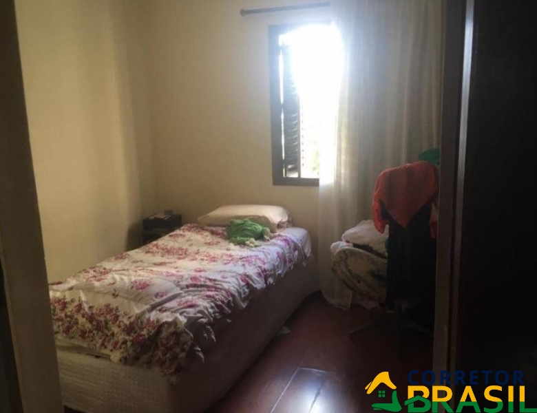 Apartamento 3 dormitórios,3 vagas de garagem, 97 metros-Bairro Saúde-SP
