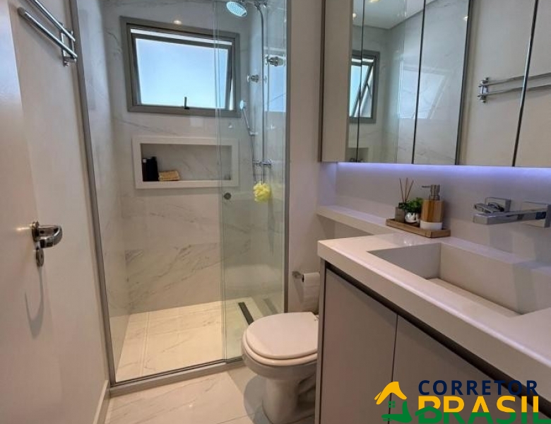 Maravilhoso Apartamento Pronto para Morar na Vila Mariana, São Paulo - 101m², 3 Quartos, 2 Suítes e 2 Vagas de Garagem