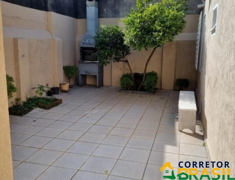 Casa Térrea, Pronta para Morar na Vila Clementino, São Paulo - 3 Quartos, 1 Suíte, 3 Vagas de Garagem, 100m²