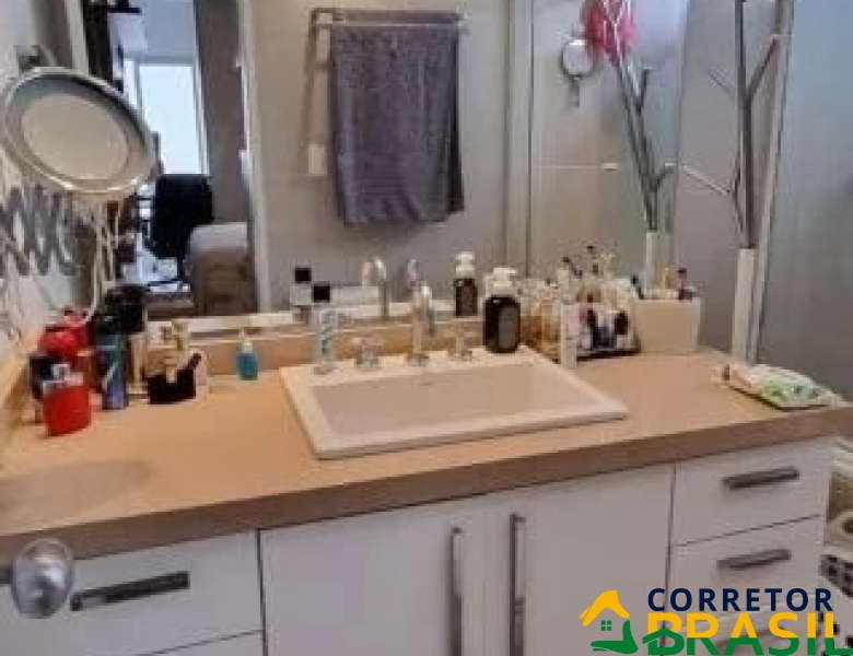 Charmoso Apartamento Pronto para Morar, 4 dormitórios, 3 suites, 2 vagas no Coração da Aclimação, São Paulo, SP