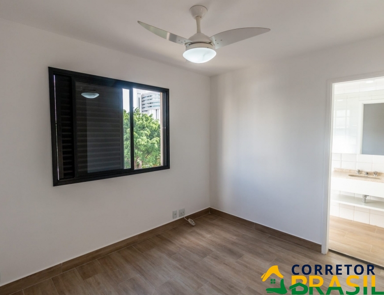 Apartamento 2 dormitórios, 2 vagas, 60 metros úteis à venda em Vila Olímpia, São Paulo