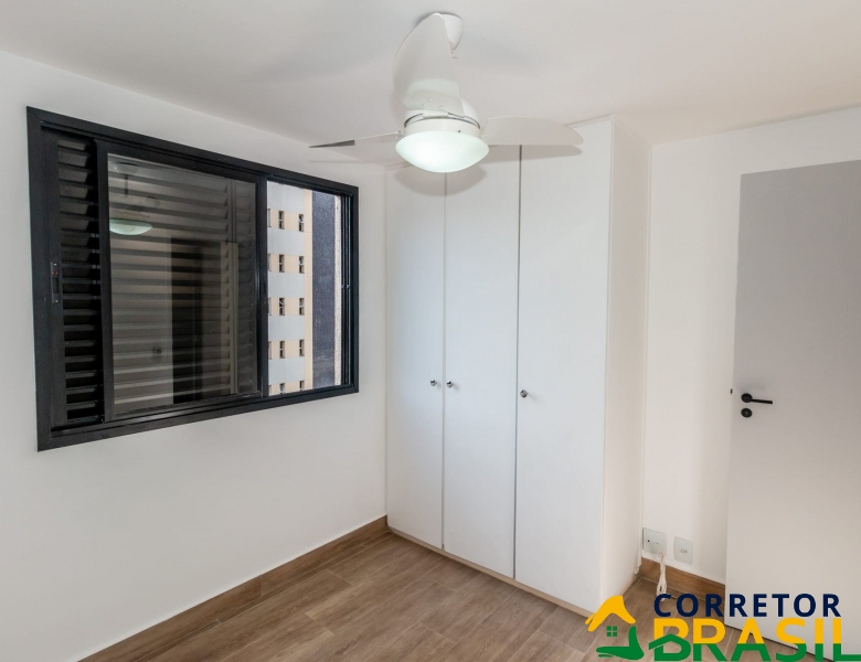 Apartamento 2 dormitórios, 2 vagas, 60 metros úteis à venda em Vila Olímpia, São Paulo