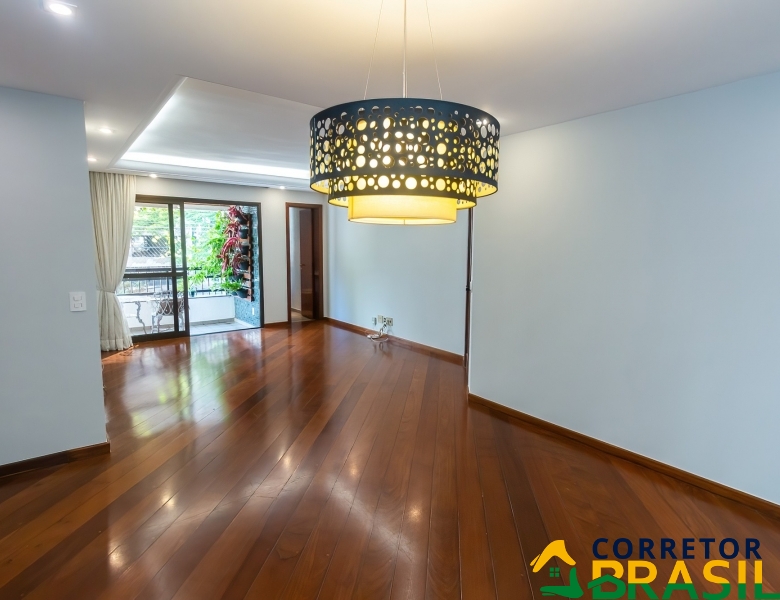 Apartamento em Moema, 4 Quartos e 2 Vagas de Garagem, Comodidades Completa