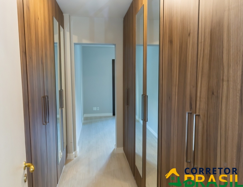 Apartamento em Moema, 4 Quartos e 2 Vagas de Garagem, Comodidades Completa