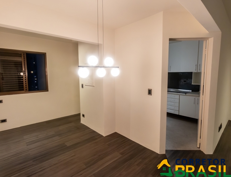 Apartamento Vila Olimpia, 2 dormitórios, 1 vaga, 80 metros úteis.