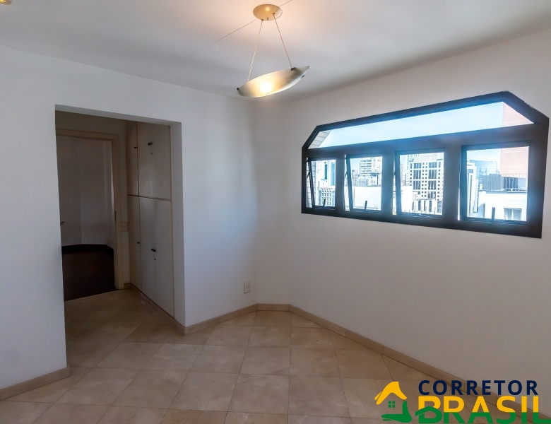 Apartamento Luxuoso, Itaim Bibi 240metros  3 Quartos, 3 Vagas e Lazer Completo