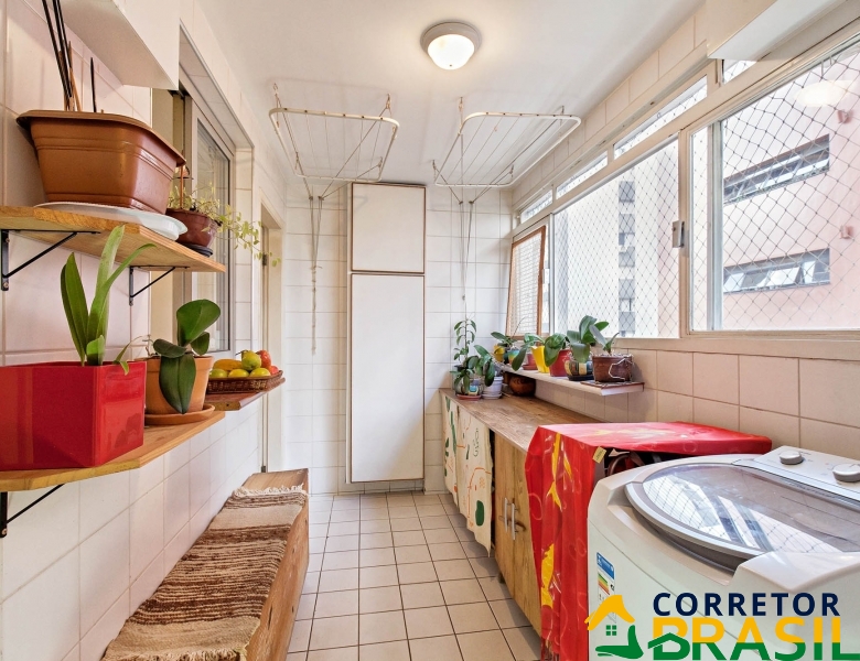 Apartamento Itaim Bibi, 160m² com 3 Quartos, Suíte e Vaga de Garagem