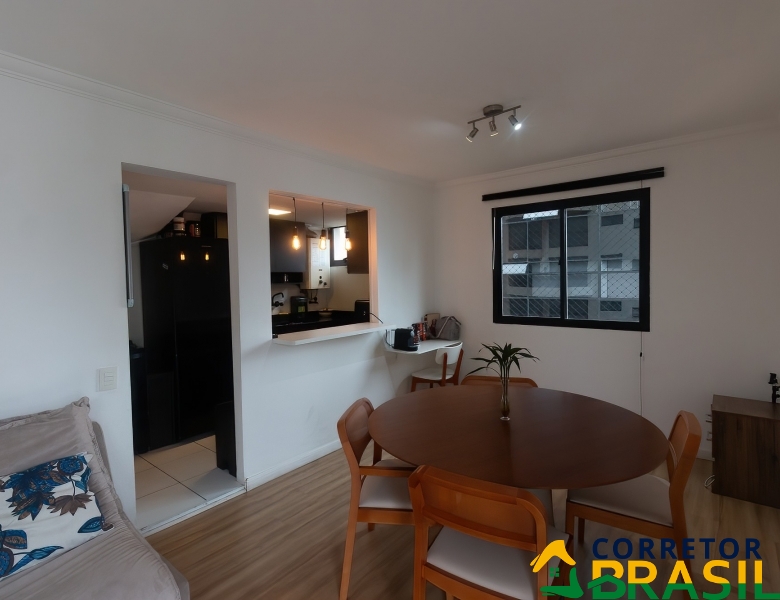 Alugo apartamento Itaim Bibi, 2 dormitórios, 1 vaga, 71 metros úteis.